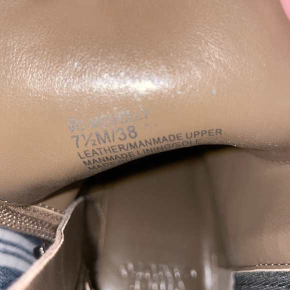 NWOT Vince Camuto Tan Bootie size 7.5 - Picture 9 of 9